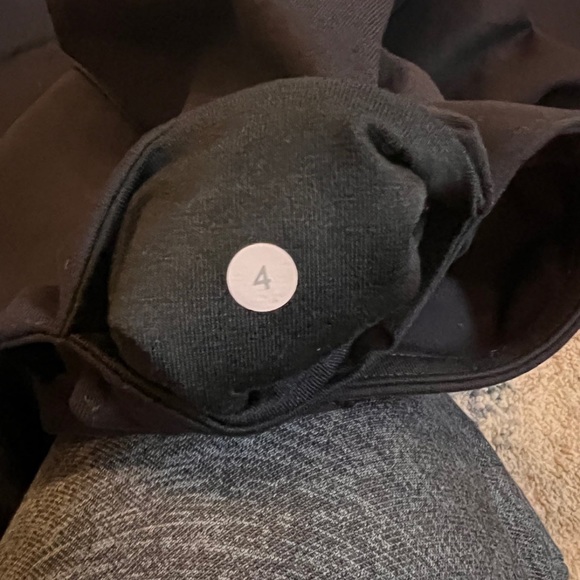 Lululemon Wunder Under Crop 21” Size 4 In Black “like new” - Picture 6 of 10